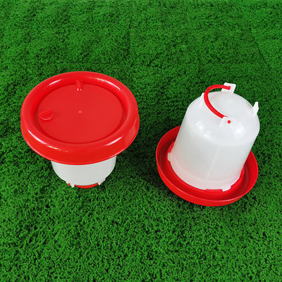 Bottom Water Filled Version 5L Cone Shape Plastic Plastic Water Feeder Anti Drip Waterer 5 L Capacity