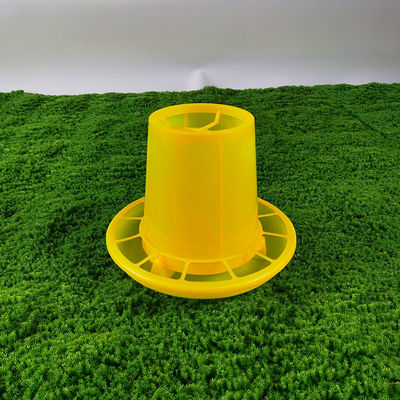 18.8cm X 25cm Durable Poultry Feed Bucket For Red And Yellow Feed