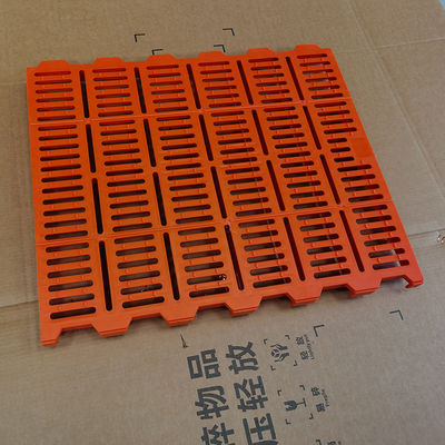 Orange Durable Plastic Fecal Leakage Plate Easy Installation Promotes In Poultry Farming