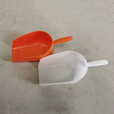 Orange Animal Feed Scoop Shovel With Long Handle For Pig Chicken Feeding