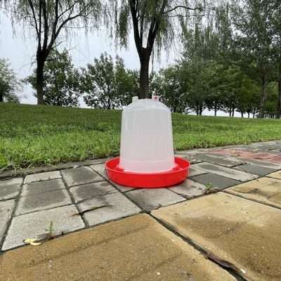 Red Anti Drip Poultry Cone Drinker For Consistent Hydration Anti Clogging