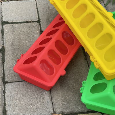 Weather Resistant Rectangle Poultry Feeding Trough No Sharp Edges Rectangular Shape