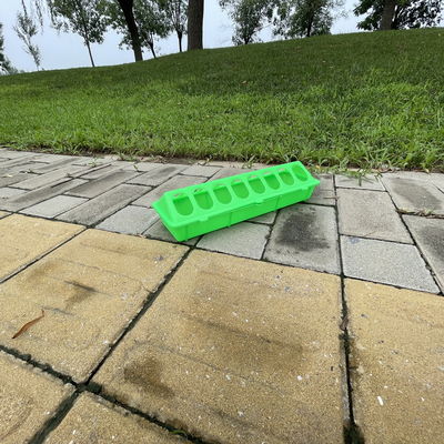 Weather Resistant Rectangle Poultry Feeding Trough No Sharp Edges Rectangular Shape