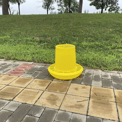 Liter Volume Round Plastic Poultry Feed Bucket