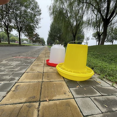 Liter Volume Round Plastic Poultry Feed Bucket
