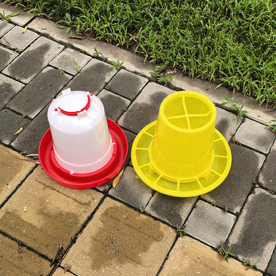 Long Lasting large poultry drinker Cylindrical Hen Water Feeders Perfect Solution For Poultry Watering