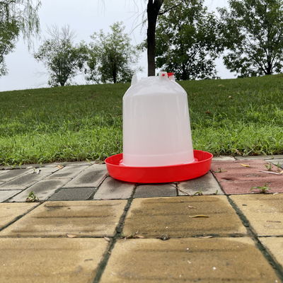 Cylindrical Poultry Drinker For Broiler Watering Lines Hydration Station Water Feeders